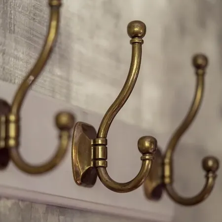 Squirrel Bank, With A Hot Tub & Parking Bowness-on-Windermere