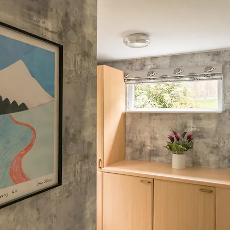 Squirrel Bank, With A Hot Tub & Parking Dom wakacyjny *